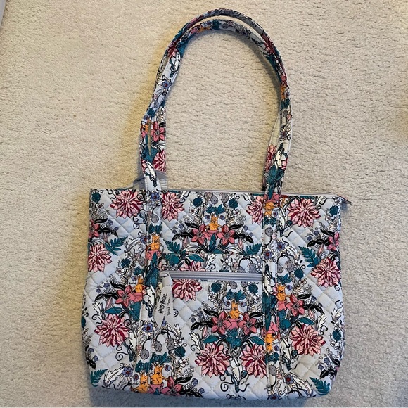 RARE Limited Edition Harry Potter Vera Bradley Herbology Floral Tote Bag - Picture 1 of 14